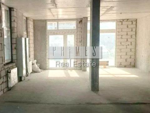 коммерческая по адресу Олександра Олеся 2, 8.2