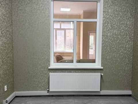 коммерческая по адресу Левка Лукьяненко пер., 32