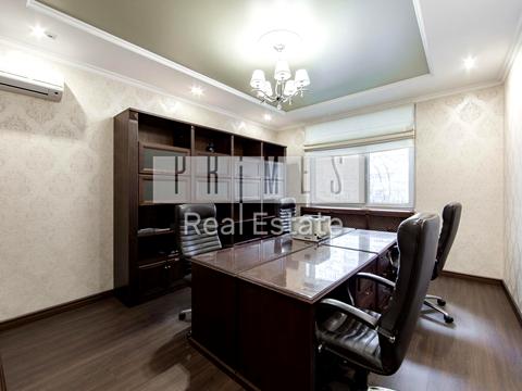 коммерческая по адресу Антоновича ул., 131