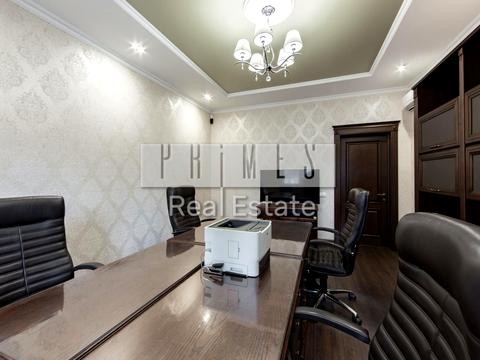 коммерческая по адресу Антоновича ул., 131