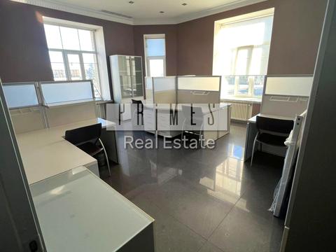 коммерческая по адресу Ивана Мазепы ул. (Январского Восстания), 18/29