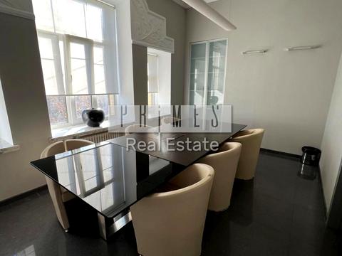 коммерческая по адресу Ивана Мазепы ул. (Январского Восстания), 18/29