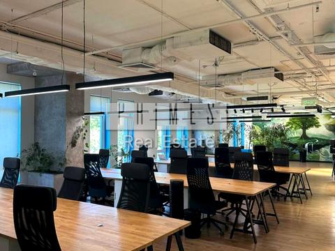 комерційна за адресою Ярославська вул., 58