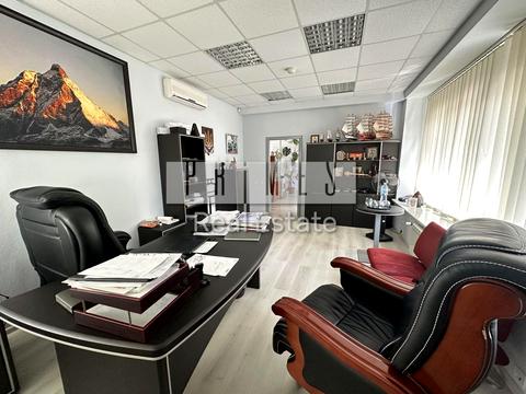 комерційна за адресою Котельникова Михайла, 35