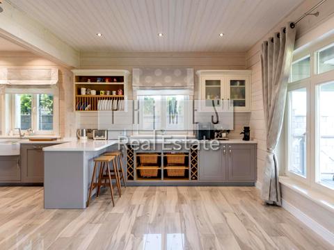 дом по адресу Виноградная ул.