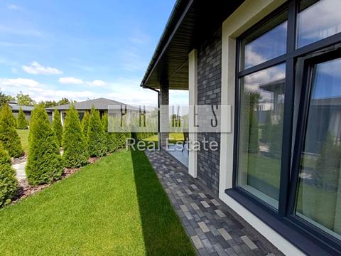 будинок за адресою Суворова вул., 2