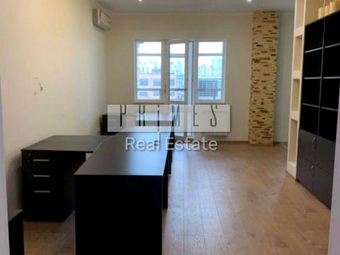 коммерческая по адресу Саксаганского ул., 121