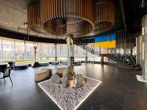 комерційна за адресою Новопольова вул., 24д