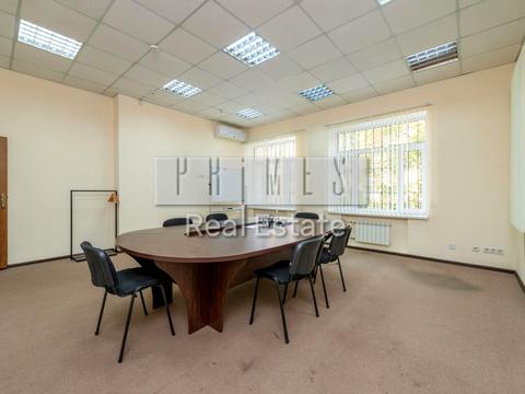 комерційна за адресою Олександра Кониського вул., 32а