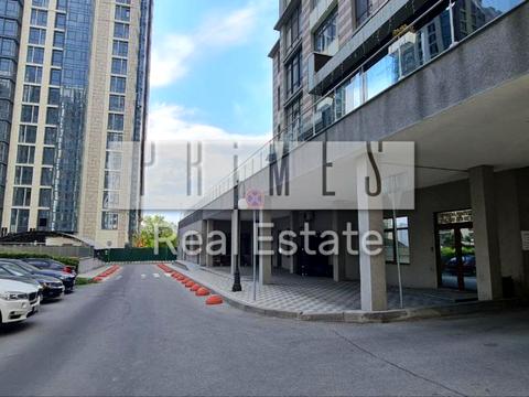 коммерческая по адресу Андрея Верхогляда ул. (Михайла Драгомирова), 20-А