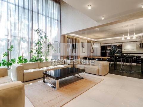 дом по адресу Осіння