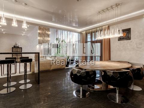 дом по адресу Осіння