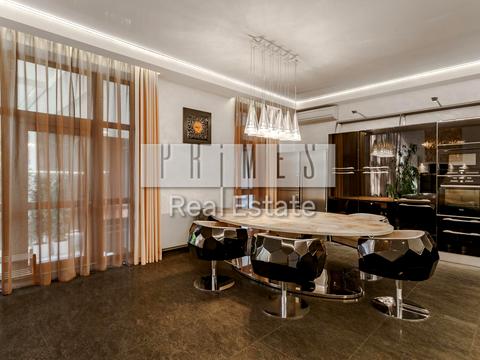 дом по адресу Осіння