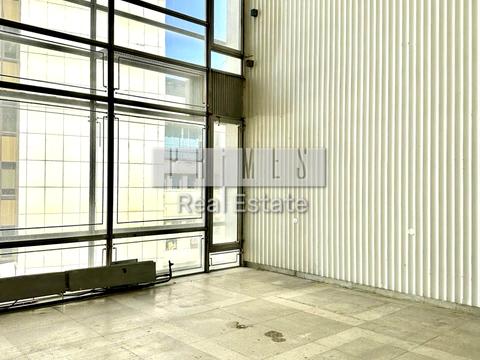 коммерческая по адресу Львівська площа, 8а