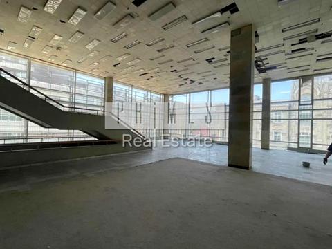 коммерческая по адресу Львовская пл., 8