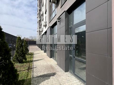 комерційна за адресою Київ, Райдужна вул., 56