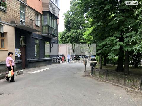 комерційна за адресою Чоколівський бульв., 29