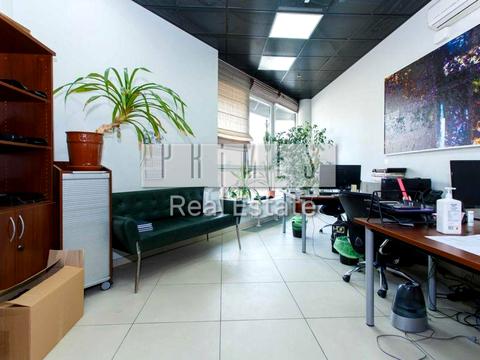 комерційна за адресою просп. Голосіївський, 58а