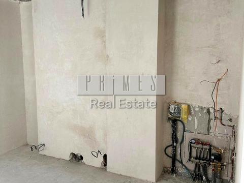 комерційна за адресою Київ, Салютна вул., 2б