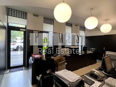 комерційна за адресою Андріївська вул., 11