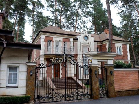 будинок за адресою с. Романків, Лісова вул.