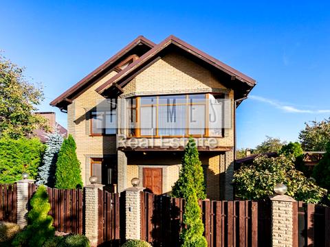 будинок за адресою 10-та Садова вул., 11а