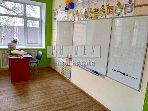 комерційна за адресою Борщагівська вул., 204 к2