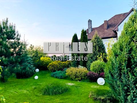 будинок за адресою квітнева