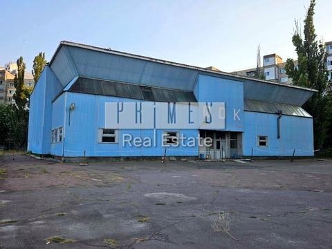 комерційна за адресою Привокзальна вул., 12а