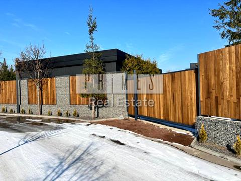 будинок за адресою Прирічна