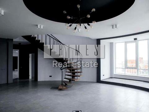 комерційна за адресою Київ, Антоновича вул., 131