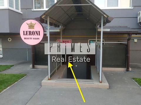 комерційна за адресою Метрологічна вул., 52