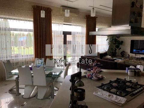 будинок за адресою Київська вул.