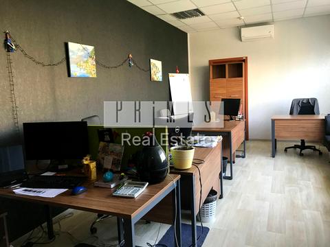 коммерческая по адресу Закревського Миколи, 22