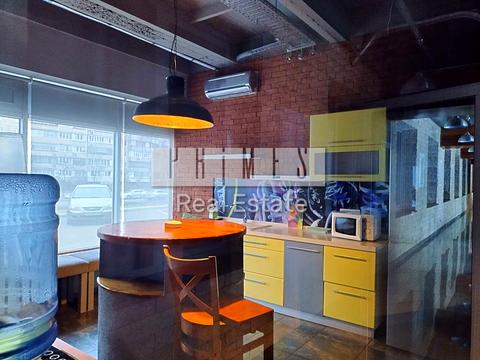 коммерческая по адресу Закревського Миколи, 22