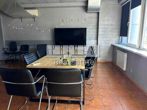 коммерческая по адресу Закревського Миколи, 22