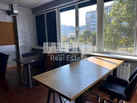 коммерческая по адресу Закревського Миколи, 22