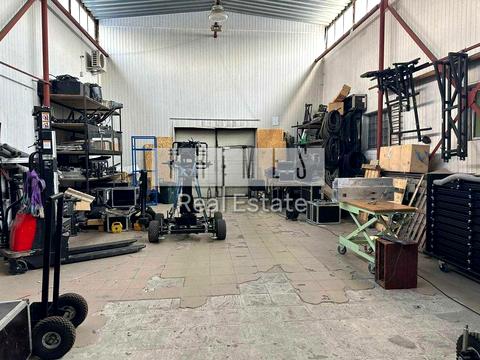 коммерческая по адресу Закревського Миколи, 22