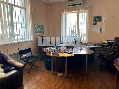 коммерческая по адресу Закревського Миколи, 22