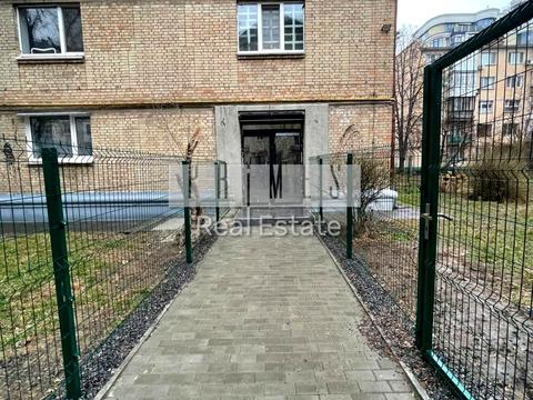 комерційна за адресою Копиленка Олександра, 3