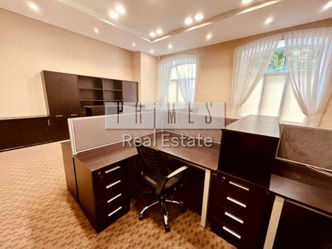 комерційна за адресою Київ, Митрофана Довнар-Запольського вул., 7-9