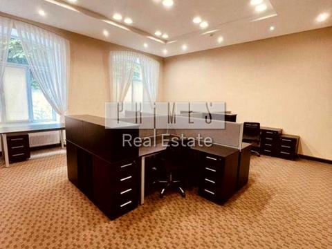 комерційна за адресою Київ, Митрофана Довнар-Запольського вул., 7-9