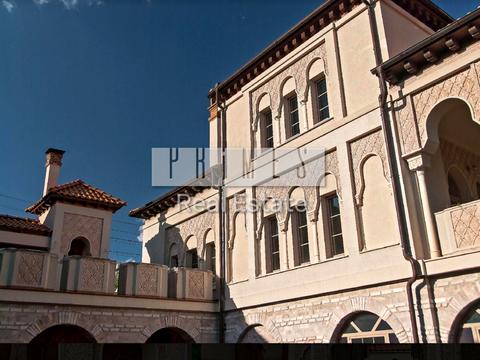 будинок за адресою Чорногорська