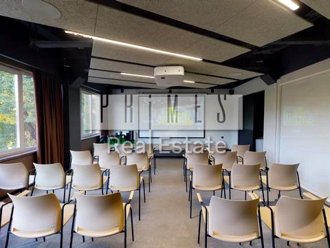 комерційна за адресою Василенка Миколи, 7