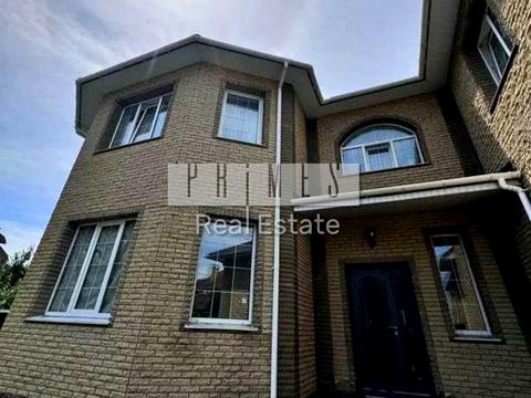 дом по адресу Південна