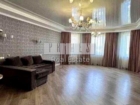 дом по адресу Південна