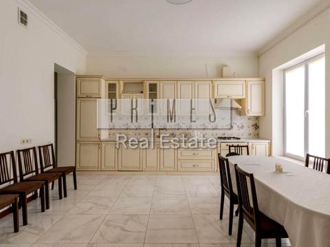 будинок за адресою провулок Гостинний 177