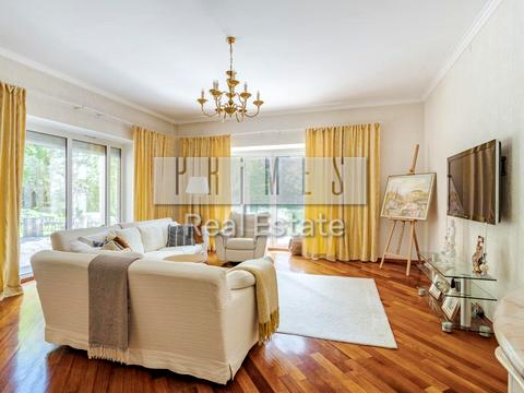 будинок за адресою Набережно-Рибальська вул., 1