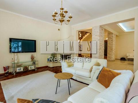 будинок за адресою Набережно-Рибальська вул., 1