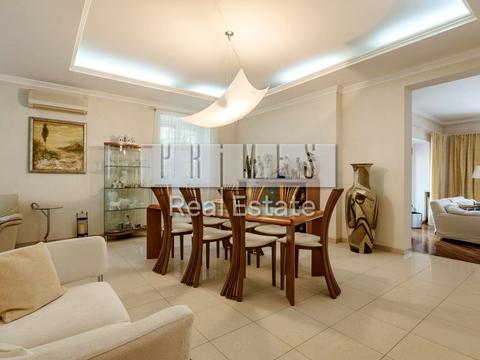 будинок за адресою Набережно-Рибальська вул., 1